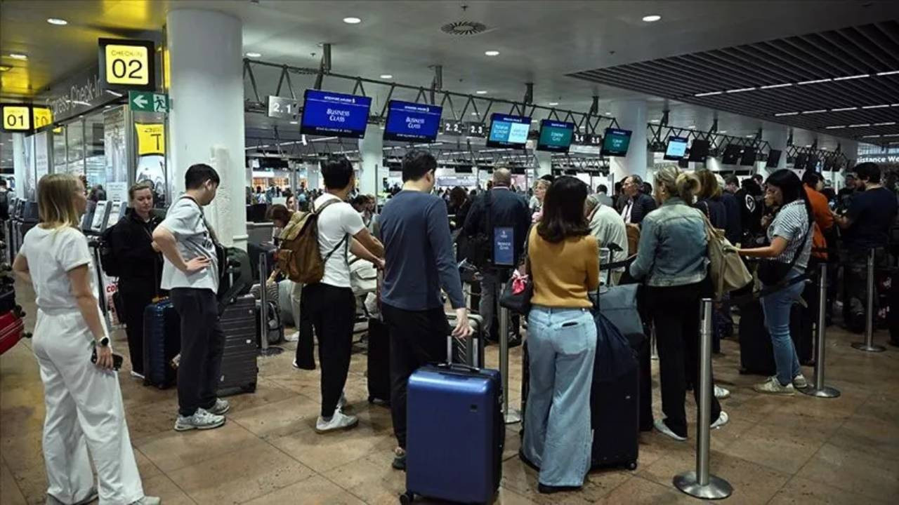 AB'den dikkat çeken göç bilançosu: Geri gönderilenler arasında Türkler zirvede