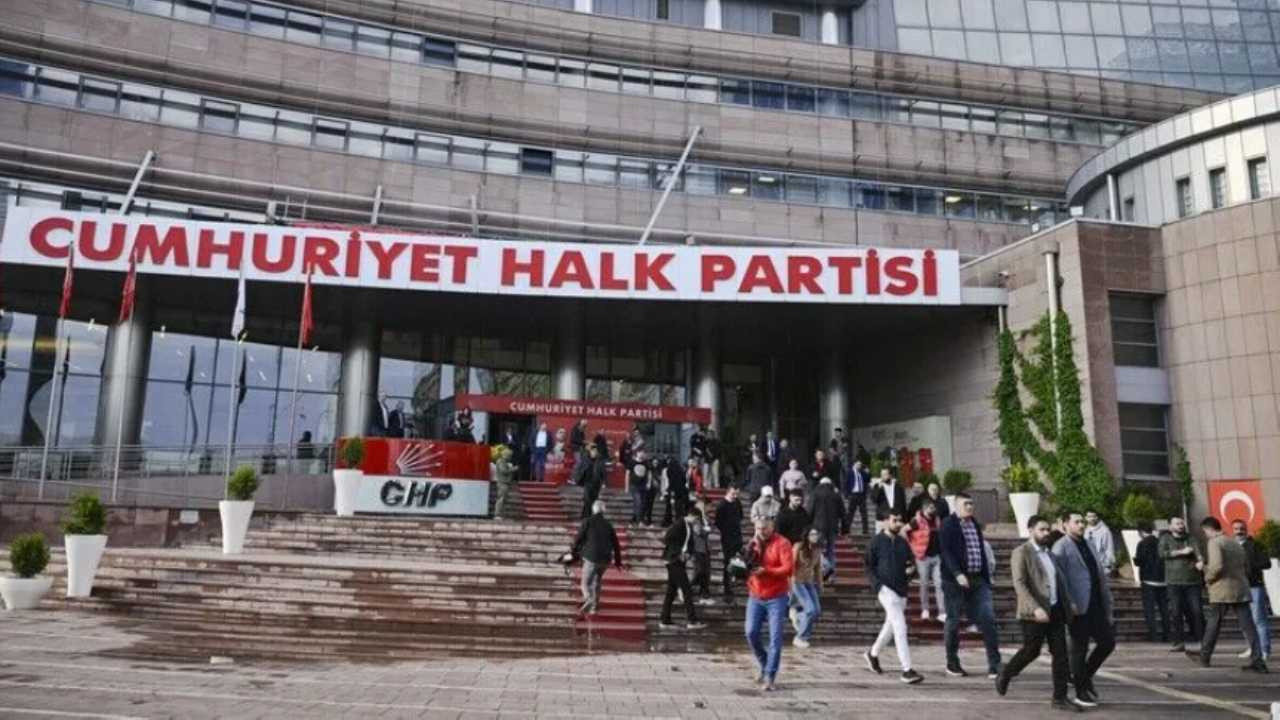 Mutlak butlan sonrası CHP'den ayrılanların sayısı belli oldu: İstifalar 891 bini aştı