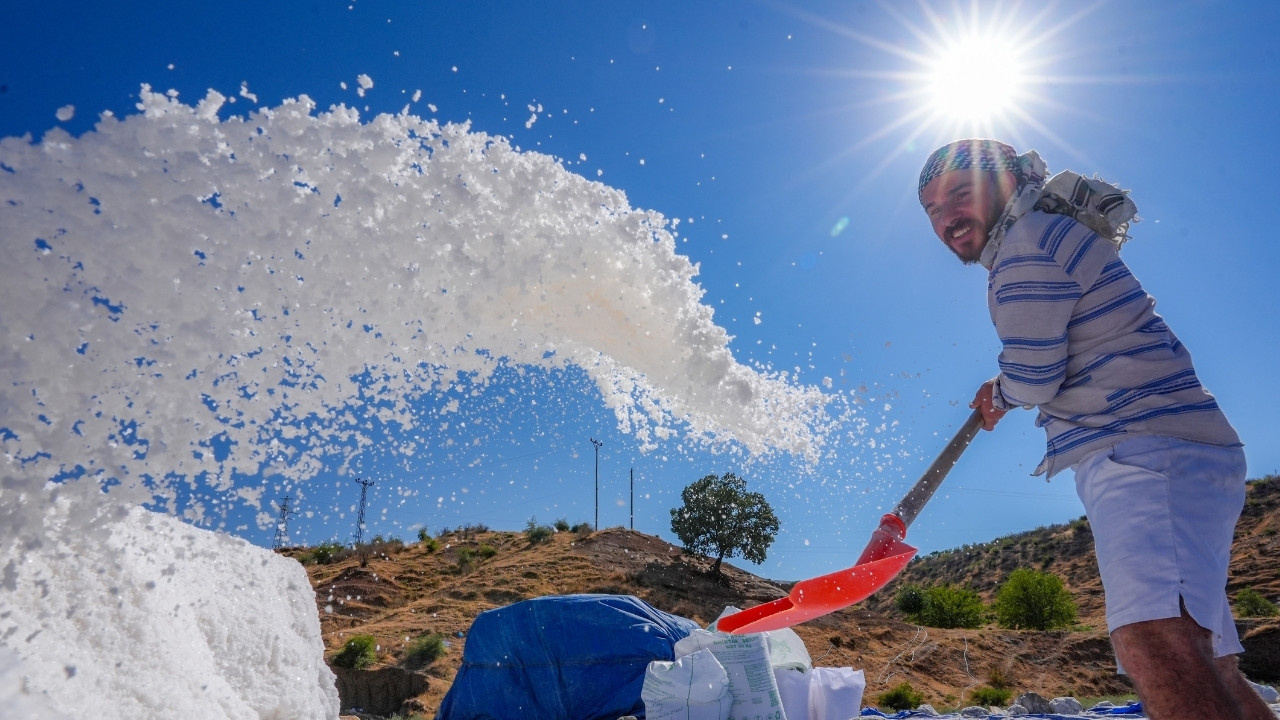 46 derece sıcağa bir tek onlar seviniyor: Üretim tavan yaptı