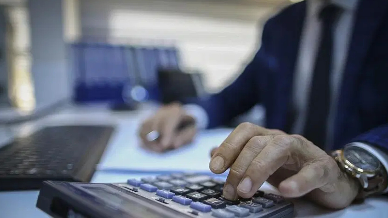 Memurlara zorunlu yapay zeka eğitimi geliyor