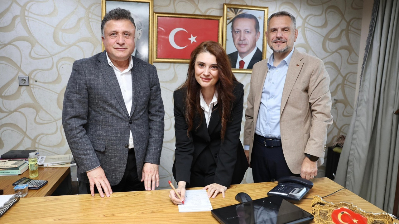 CHP'den istifa edip bağımsız kalmıştı: Meclis üyesi AKP'ye katıldı