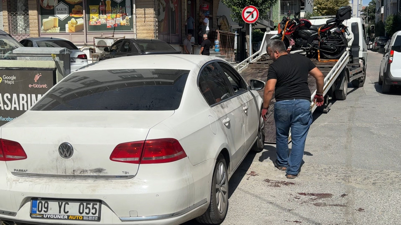 Motosikletli sürücü ortalığı kana buladı: Tartıştığı sürücüye kurşun yağdırdı