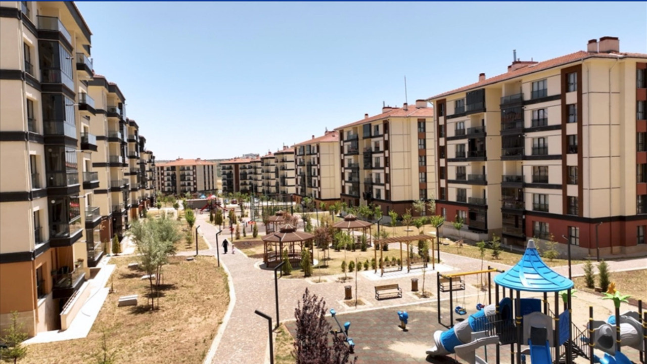 İstanbul'a 15 bin kiralık konutu açıkladı: Teslim …
