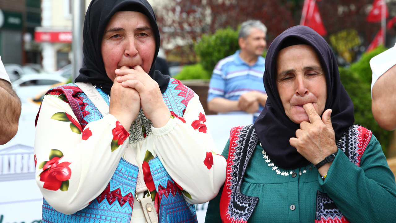 Meydanda toplanıp şakır şakır öttüler: UNESCO acil korumaya aldı