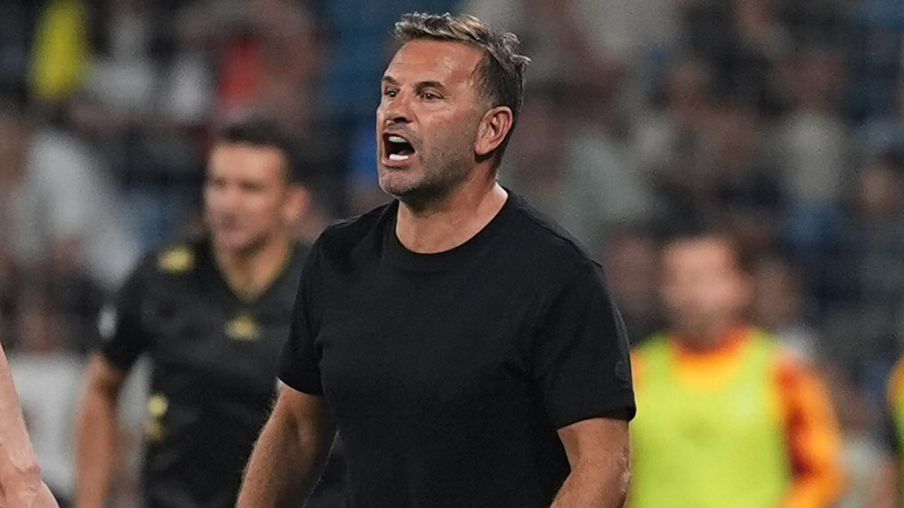 Okan Buruk: Hem Osimhen'i hem de Lemina'yı kaybettik