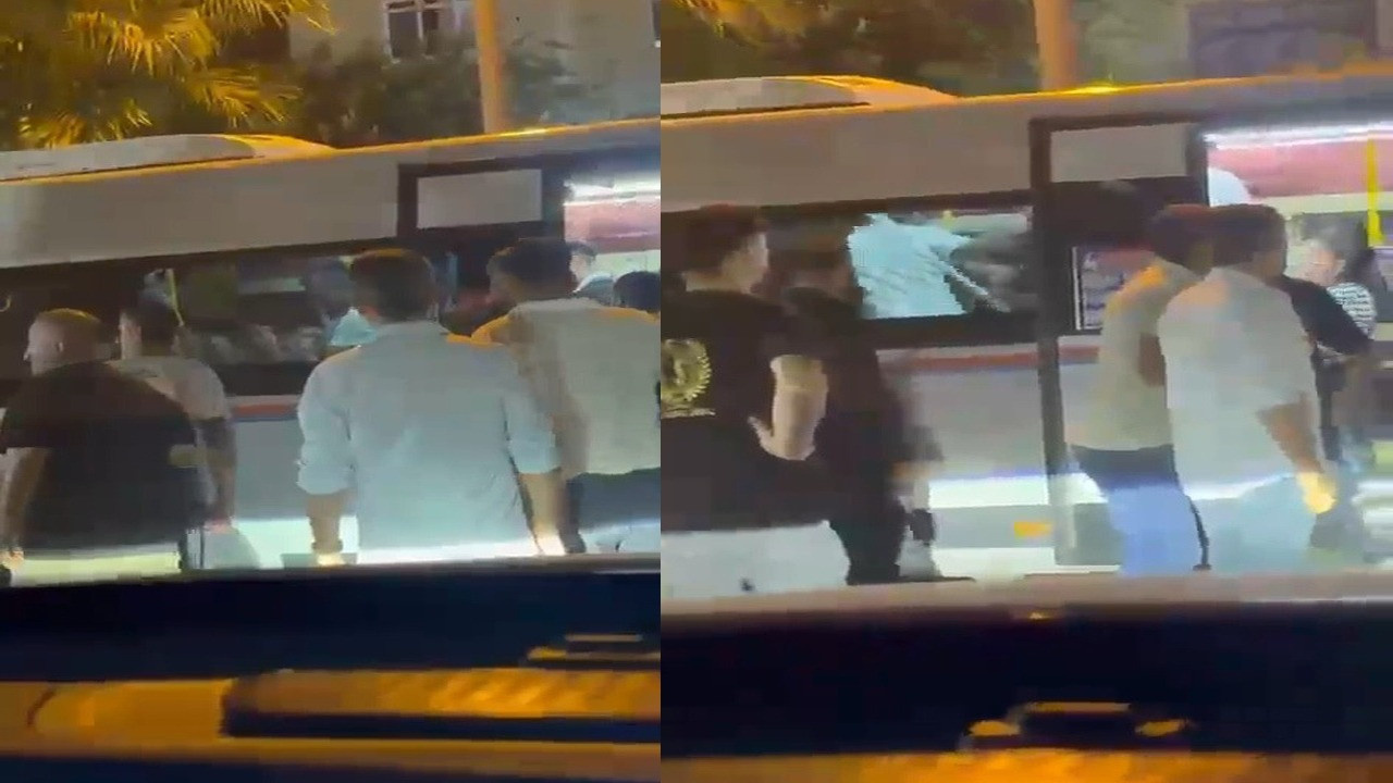 Dolmuşun içinde bir kişiyi darp ettiler! O anlar kamerada