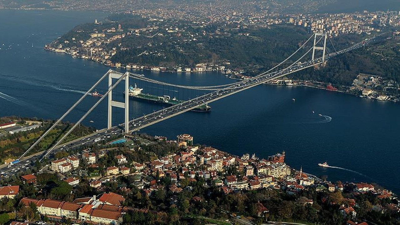 Bakanlık boğaz köprüleri ve otoyolları özelleştirmeyi savundu: 300 milyon dolar karı beğenmedi