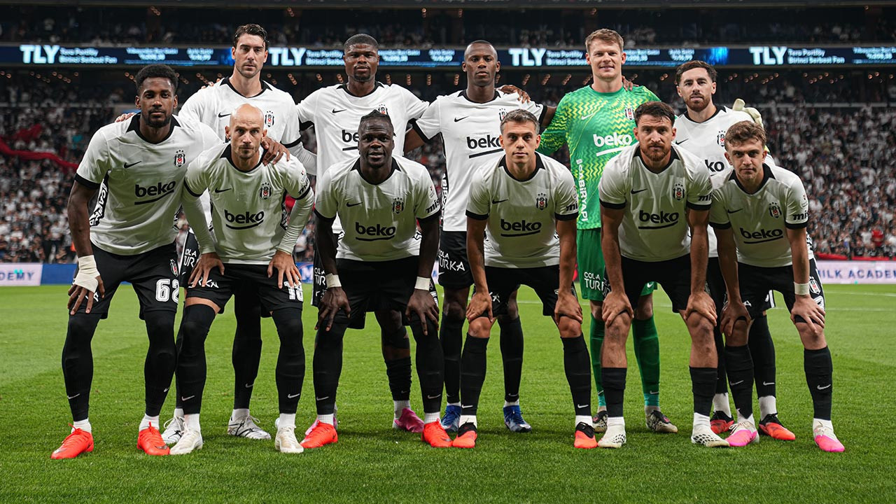 Beşiktaş'ta Fenerbahçe derbisine saatler kala son dakika gelişmesi