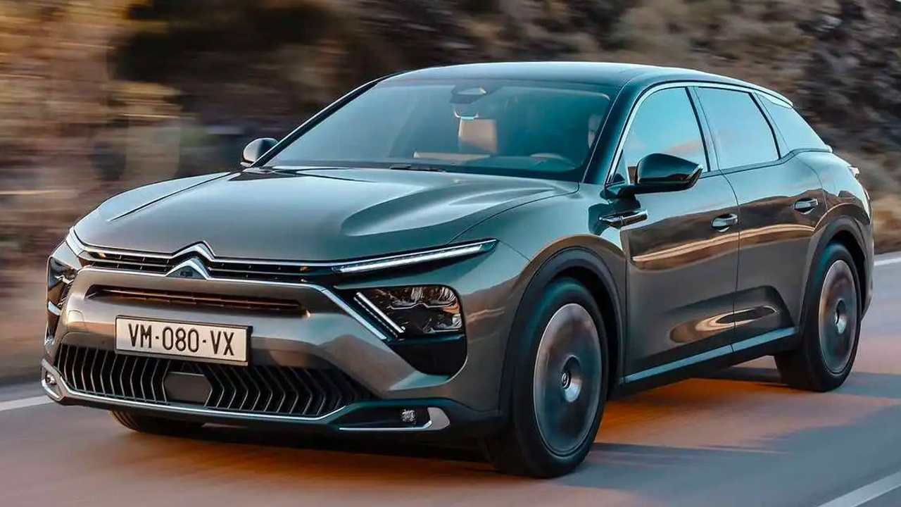 Citroen 'özüne' döndü