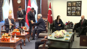 Kemal Kılıçdaroğlu'nun ekibi ilk AKP ile bayramlaştı
