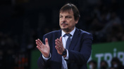 Ergin Ataman açık açık uyarıp isyan etti