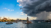 Önce kavurucu sıcak sonra sağanak! İstanbul'da hava ters yüz oluyor