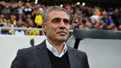 Ersun Yanal Dünya Kupası'nı bırakıp Bodrum'a geldi