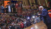 Birebir bunlar yaşanacak dense kimse inanmazdı.. Rozet törenini tiye alan skeç gerçek olmuş