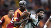 Galatasaray evinde Rennes'e takıldı: Dursun Özbek protesto edildi