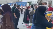'Ürünlere zarar verdin' tartışmasının sonu kanlı bitti: Kadın başından yaralandı esnaf tutuklandı