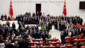 467 oyla kabul edilen süreç yasasının 12 maddesi böyle oylandı: Kimler katılmadı?