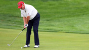 Trump iyice paranoyak oldu! Golfünü hava savunma sisteminin yanında oynadı