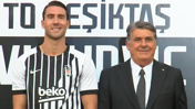 Vlahovic imza töreninde mesajı verdi: Tribünler ayaklandı