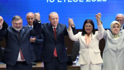 AKP aday bile çıkarmadığı Foça'yı, sandıkta kaybettiği Bahçelievler'i "Rozetle" kazandı!