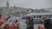 İstanbul’da hava bir anda kararacak çok şiddetli yağacak: AKOM saat verip uyardı