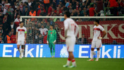 Milli Takım dağıldı: İtalya hezimeti tribünleri isyan ettirdi