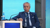 Fon skandalı patlayınca Bülent Arınç'ın telefonu susmak bilmemiş! Her arayan aynı sözü söylemiş