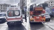 Son Dakika | İstanbul'da tramvay ile minibüs çarpıştı! Yaralılar var