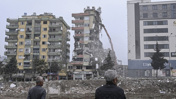 Depremde 48 kişiye mezar olan binanın müteahhidine 13 yıl 4 ay hapis cezası