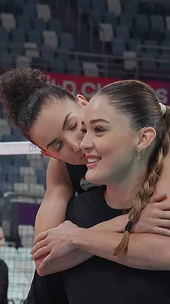 Ünlü voleybolcu seçimde kime oy vereceğini açıkladı - Fotoğraf: 2