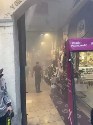 Son dakika | Kapalıçarşı'da yangın - Resim : 3