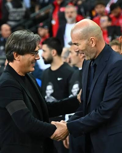 Montella'nın gerçek maaşı ortaya çıktı: Meğer Dünya Şampiyonu'ndan da fazla kazanıyormuş! - Fotoğraf: 18