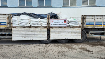 Durdurulan TIR'da 24 ton sahte gübre ele geçirildi