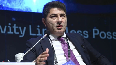 Hakan Safi'den rakibi Aziz Yıldırım'a gönderme