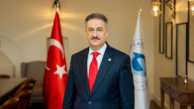 Boğaziçi Üniversitesi kayyumu Naci İnci önce istifa etti sonra sildi