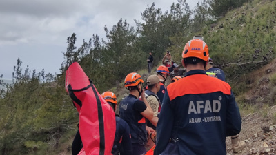 Kekik toplarken yüksekten düştü: Yaşlı kadın hastaneye kaldırıldı