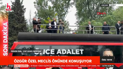 Son dakika | Yürüyüş mitinge döndü! Özgür Özel: Partiyi üçüncü kez açmaya var mısınız