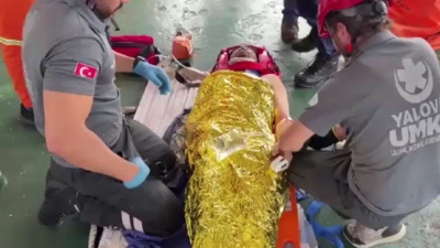 Beli ve kalçası kırılan gemici hastaneye yetiştirildi