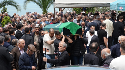 Bayram yolculuğu aileyi hayattan kopardı: Yan yana toprağa verildiler