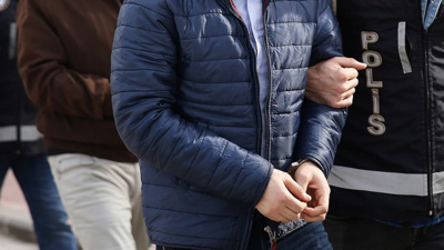Bayburt'ta uyuşturcu operasyonu: Köy evine baskında 3 gözaltı