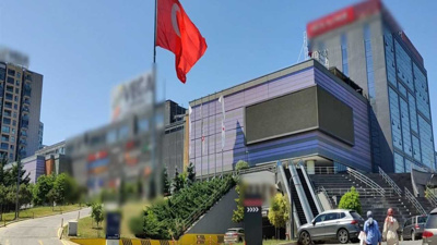 İstanbul'un ünlü AVM'sine şafak vakti silahlı saldırı! Motosikletle gelip böyle ateş açtı