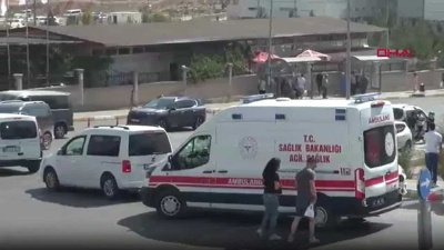 Mardin'de taşlar sopalar havada uçuştu: 8 yaralı