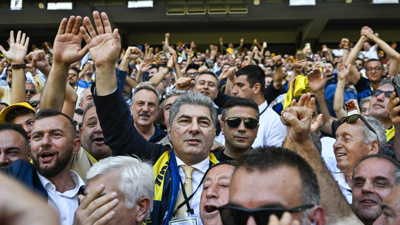 Hakan Safi Hakan Çalhanoğlu'nu resmen açıkladı