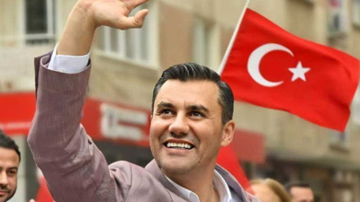 Mansur Yavaş Ferdi Zeyrek'i andı: 'Bazı insanlar ömür boyu hatırlanır'