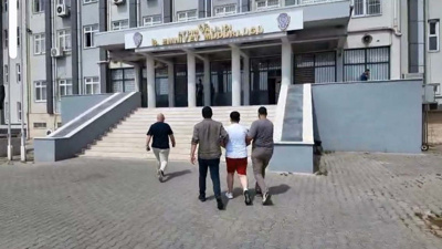 131 yıldan fazla hapisle aranan çocuk yakalandı