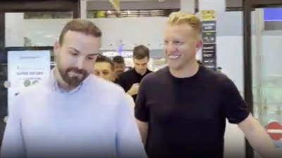 Dirk Kuyt Fenerbahçe için İstanbul'da