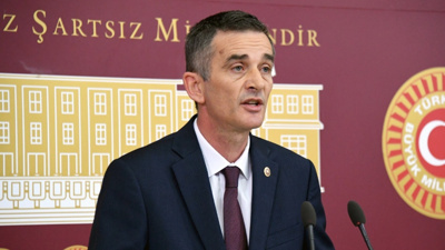 Ümit Dikbayır CHP'den istifa etti