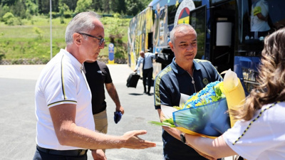 Fenerbahçe'nin kamp kadrosunda büyük sürpriz: İsmail Kartal düşünmeden aldı
