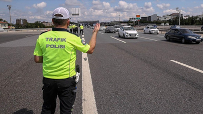 İstanbul'da bazı yollar trafiğe kapalı olacak: Saat verildi