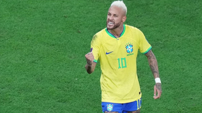 Neymar ilk maçına çıktı Brezilya lider tamamladı